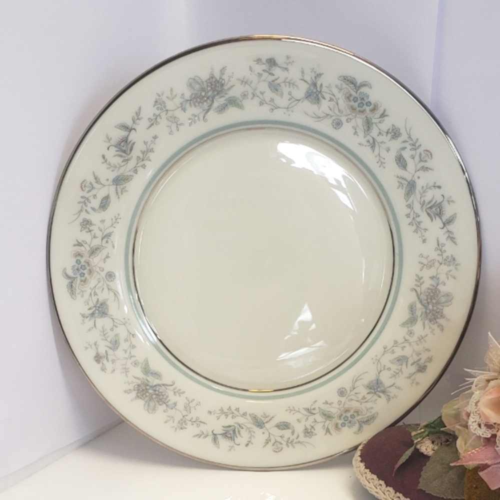 Vintage Lenox Oxford Spring Salad or Luncheon Plate Fine Bone China